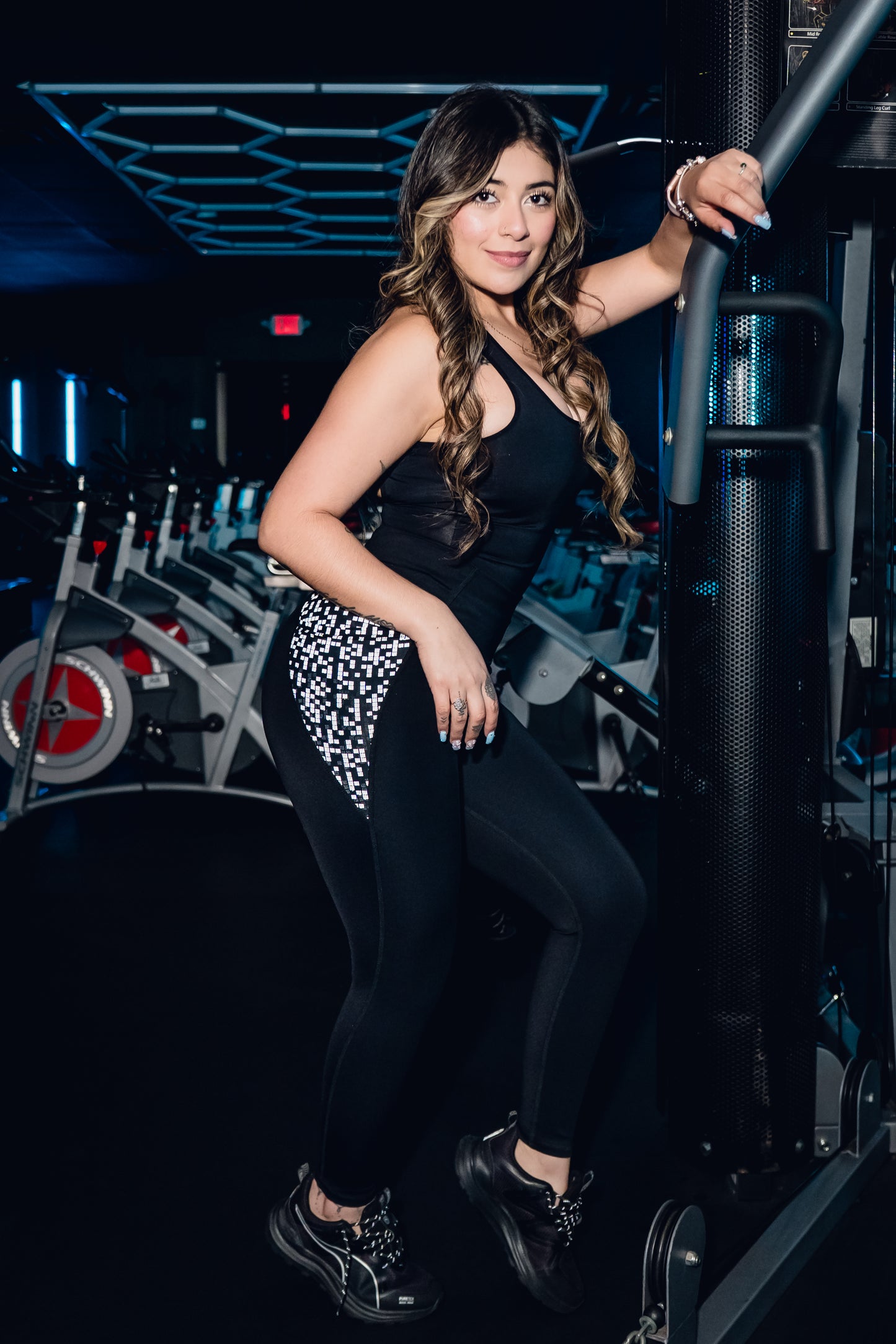 Premium Black Leggings - Reflective Silver Cubes Pockets